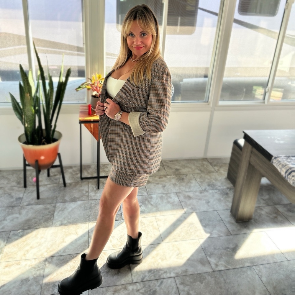 Two Piece Blazer Shorts Suit Outfit